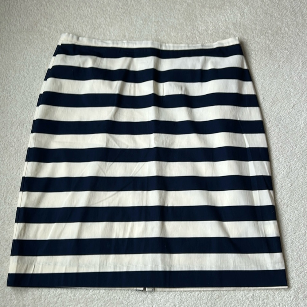 Downeast xl navy and ivory stripe pencil skirt